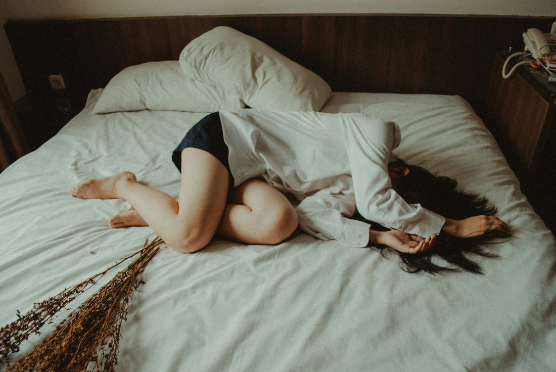 How to Handle Postpartum Hair Loss: Real Tips For Moms